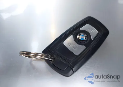 2014 BMW 320I из США, поврежденный, VIN WBA3B1G52ENS80641